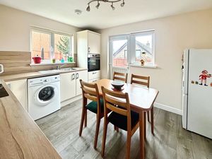 Photo 5- click for photo gallery